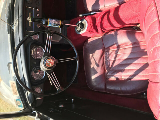 1965 multi MG MGB 2 dr conv