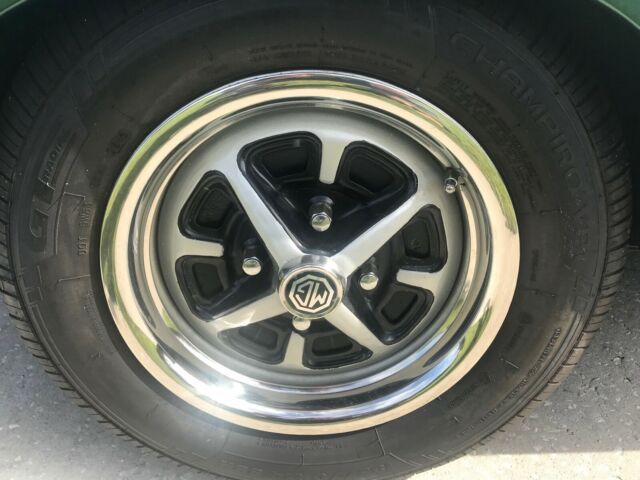 1971 Green MG MGB Convertible