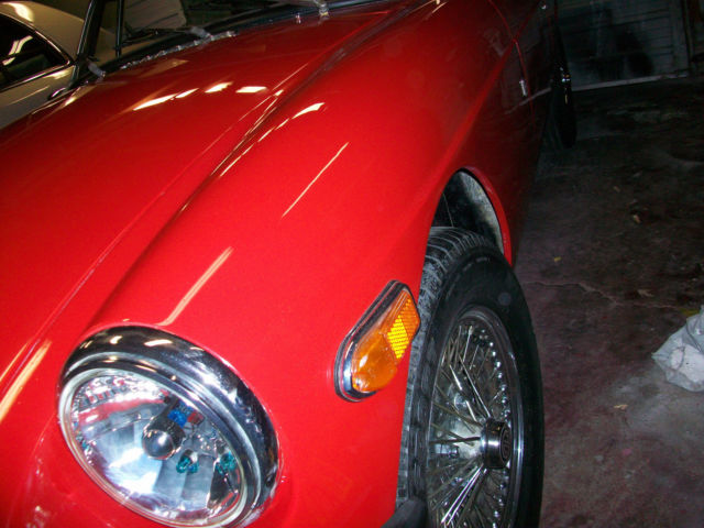 1976 Red MG MGB Convertible