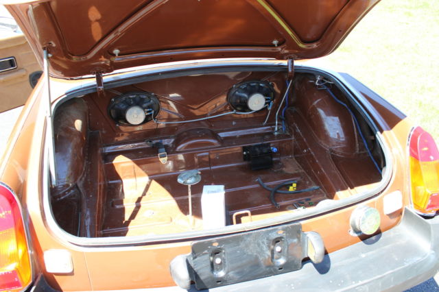 1979 Brown MG MGB Convertible