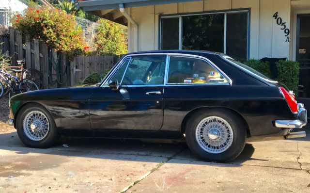 1971 Black MG MGB Coupe