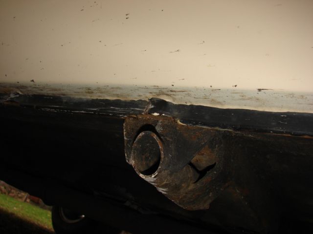 1974 CREAM MG MGB GT