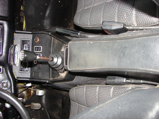 1974 CREAM MG MGB GT