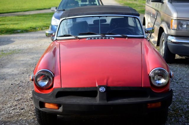 1978 Red MG MGB Convertible