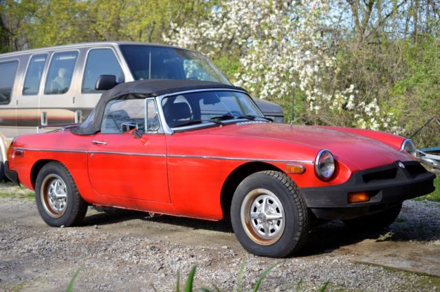 1978 Red MG MGB Convertible
