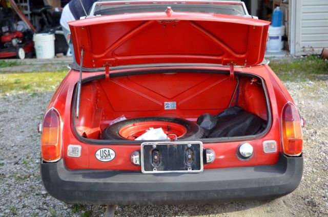 1978 Red MG MGB Convertible