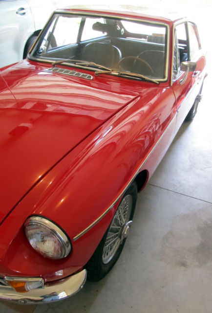 1970 Red MG MGB GT Hardtop