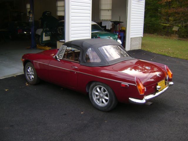 1973 Burgundy MG MGB Convertible