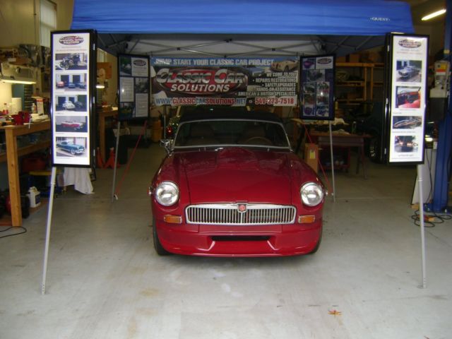 1973 Burgundy MG MGB Convertible