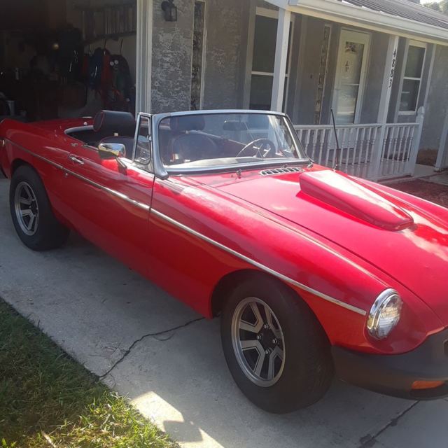 1977 Red MG MGB Convertible