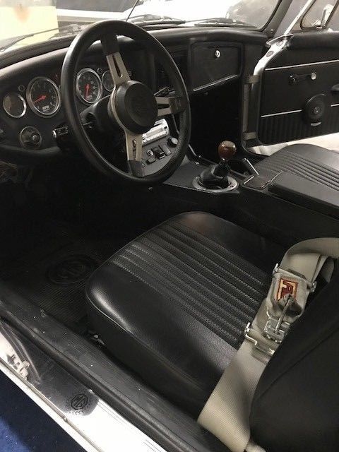 1973 Silver MG MGB Convertible