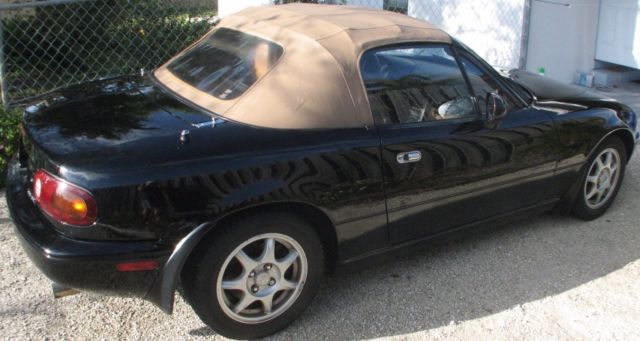 1995 Montego Blue Mazda MX-5 Miata Convertible