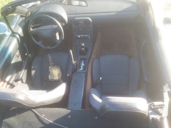 1991 White Mazda MX-5 Miata Convertible