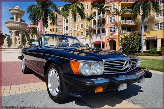 1986 Blue Mercedes-Benz SL-Class Convertible
