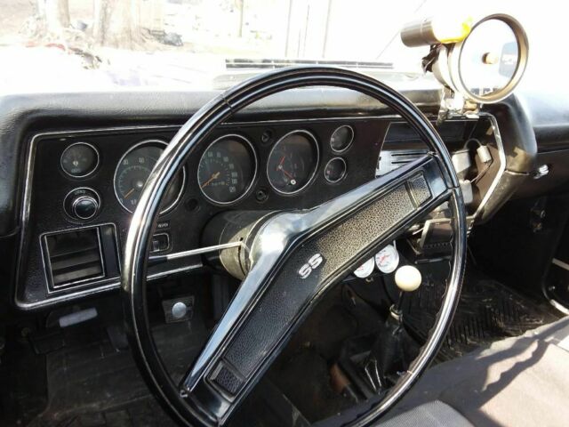 1970 Silver w/ blue stripes Chevrolet El Camino Standard Cab Pickup
