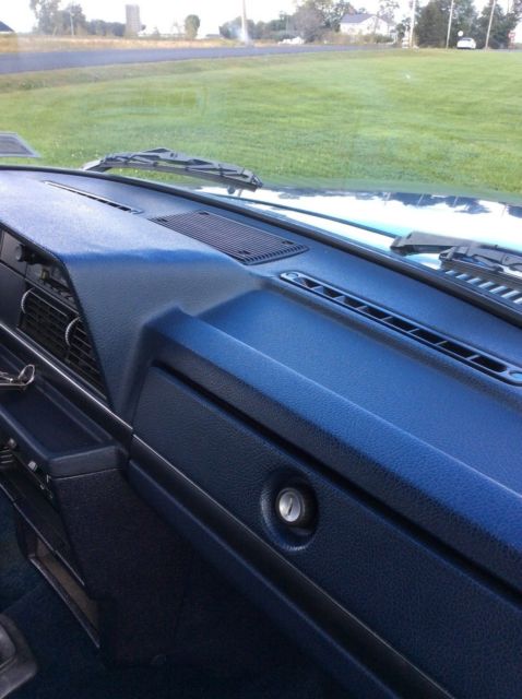 1986 Blue Volvo 240 Sedan