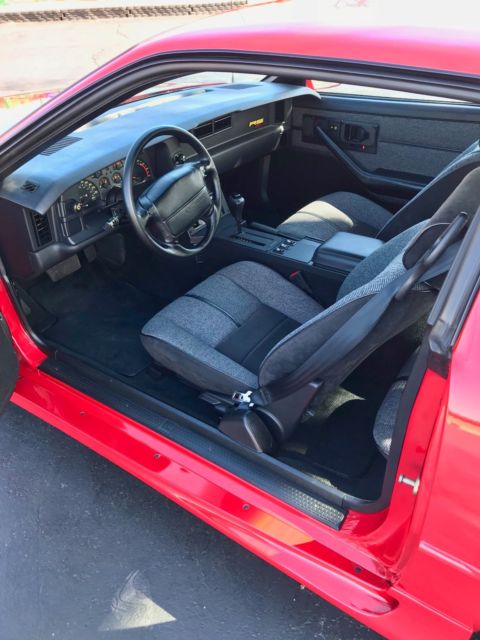 1992 Red Chevrolet Camaro Coupe