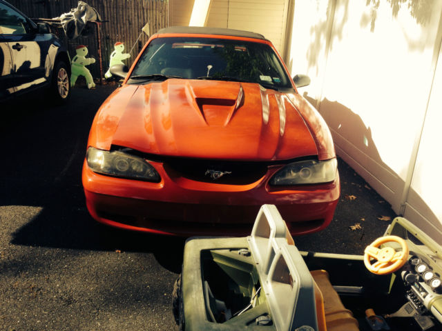 1994 RED Ford Mustang