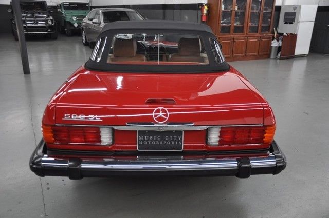 1988 Red Mercedes-Benz SL-Class Convertible
