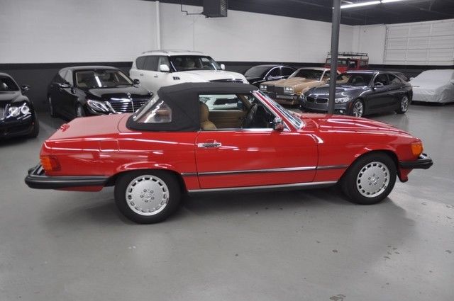 1988 Red Mercedes-Benz SL-Class Convertible