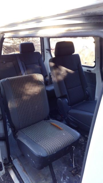 1980 White Mitsubishi Van Minivan