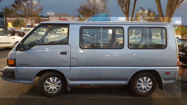 1989 Silver Mitsubishi Other Minivan