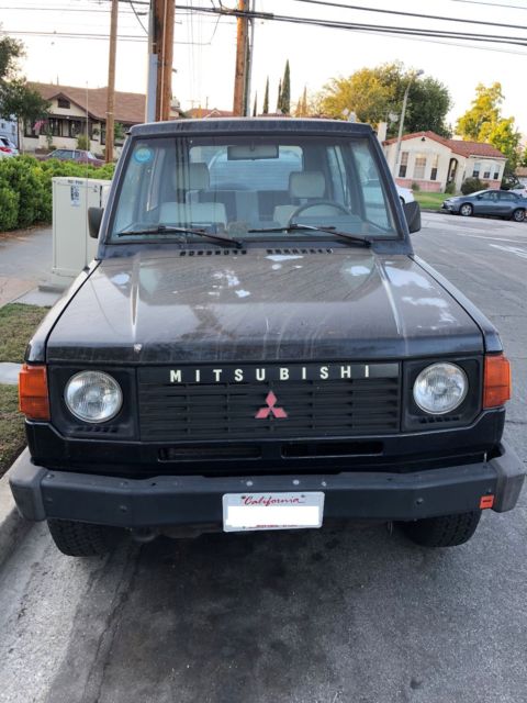 1986 Mitsubishi Montero