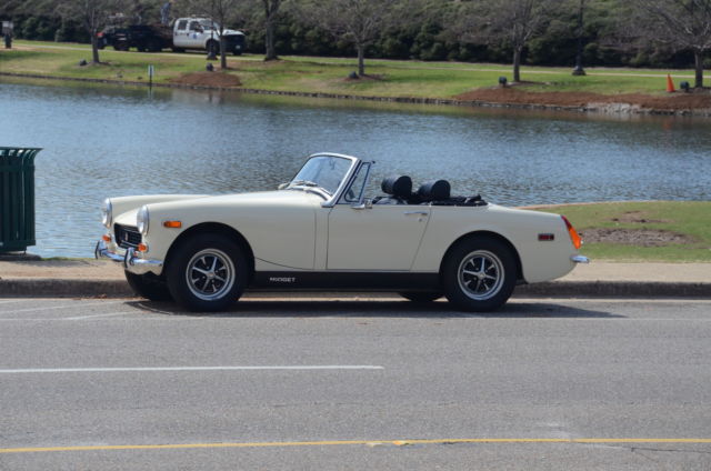 1973 White MG Midget Convertible
