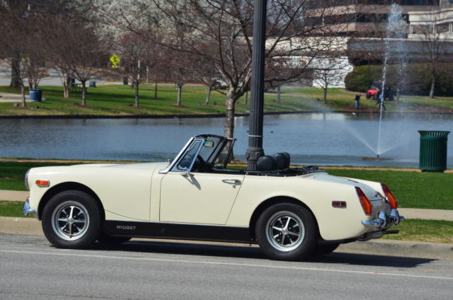 1973 White MG Midget Convertible
