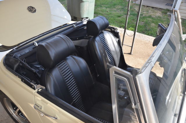 1973 White MG Midget Convertible