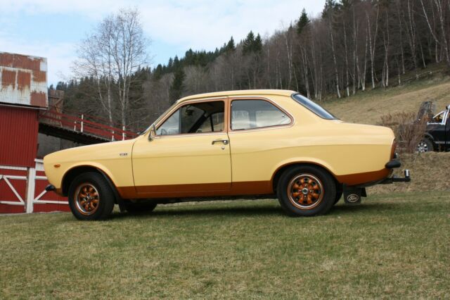 1974 Yellow Ford Escort Sedan