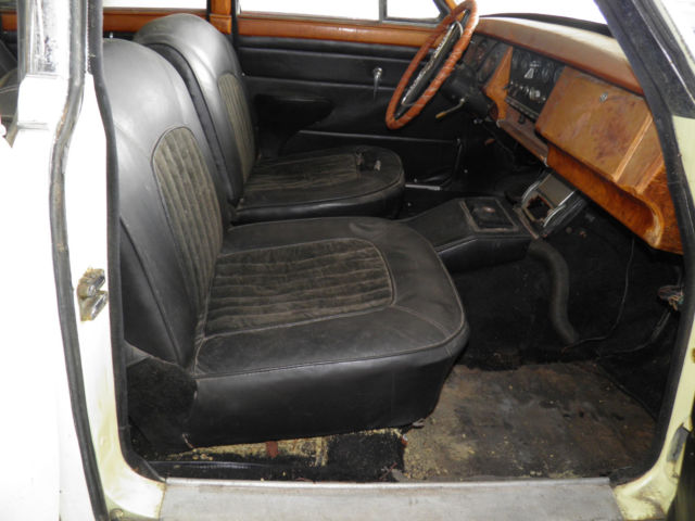 1962 Yellow Jaguar 3.8 Sedan