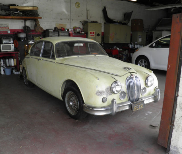 1962 Yellow Jaguar 3.8 Sedan