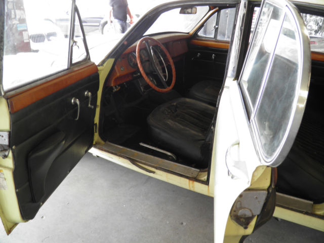 1962 Yellow Jaguar 3.8 Sedan