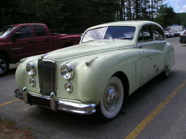 1951 Green Jaguar Mark VII Sedan