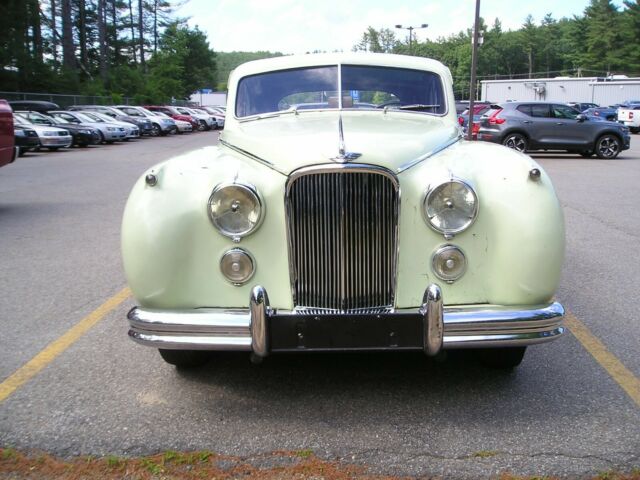 1951 Green Jaguar Mark VII Sedan