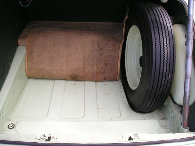 1951 Green Jaguar Mark VII Sedan