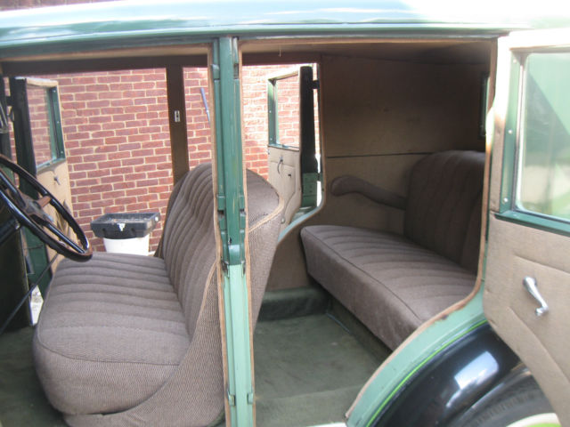 1930 Green Ford Model A 4DR