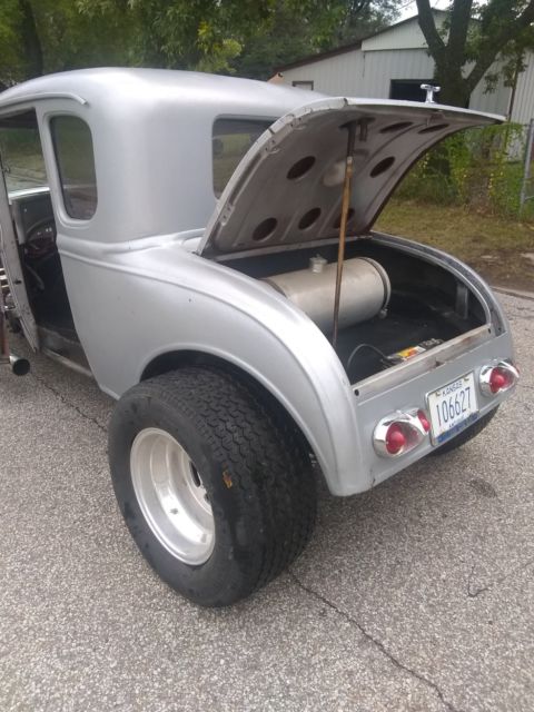 1930 Silver Ford Model A coupe