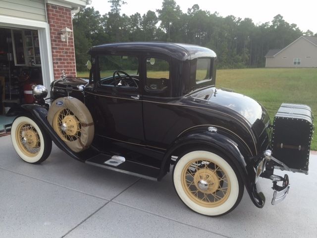 1930 Brown Ford Model A Coupe