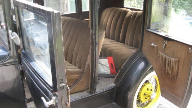 1930 Brown Ford Model A Sedan