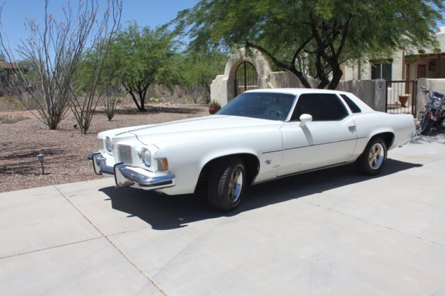 1973 White Pontiac Grand Prix Coupe
