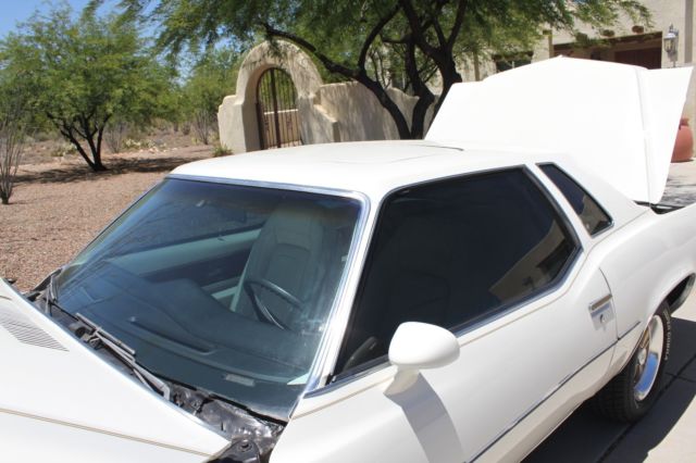 1973 White Pontiac Grand Prix Coupe