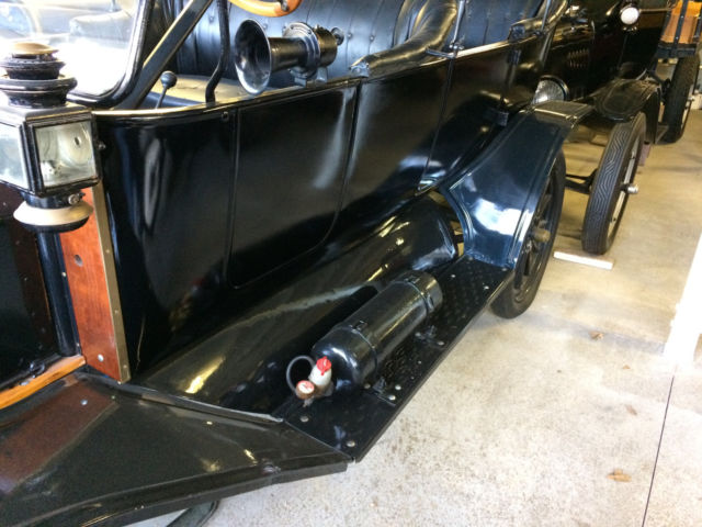 1914 Ford Model T Convertible