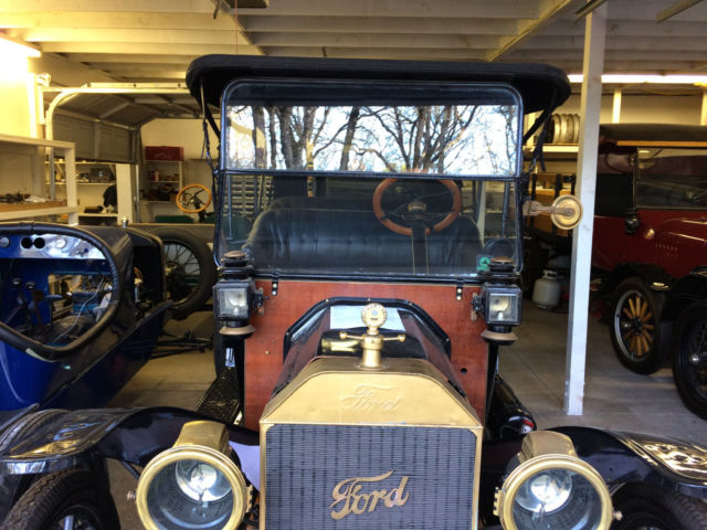 1914 Ford Model T Convertible