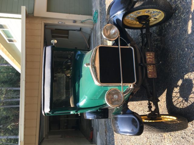 1927 Green Ford Model T