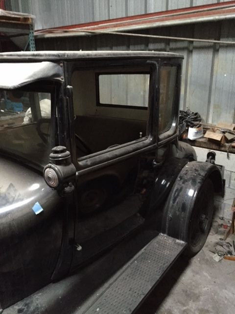 1922 rust Ford Model T C cab