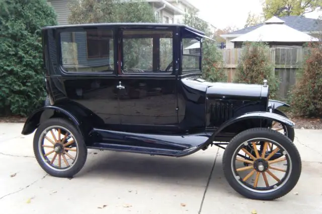 Model T Ford 2dr. Sedan, Body Off Restored For Sale: Photos, Technical 