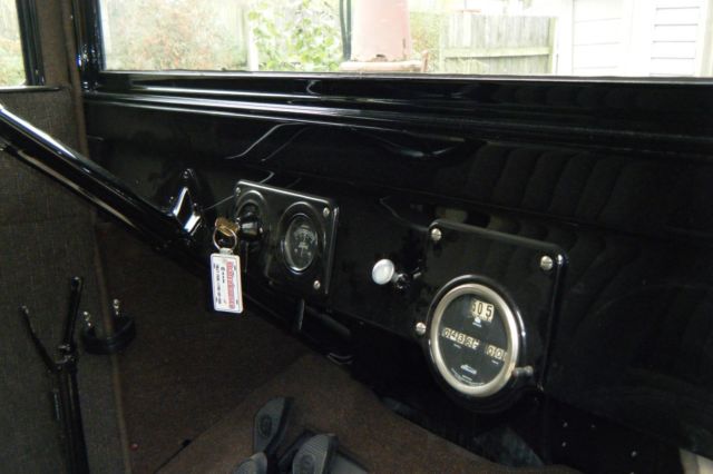 1924 Black Ford Model T Sedan