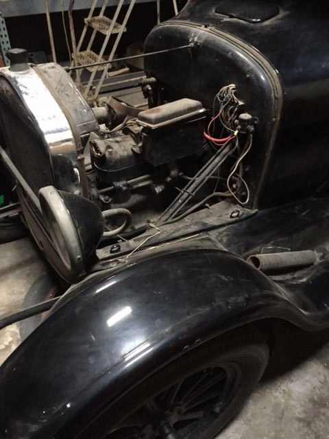 1922 rust Ford Model T C cab